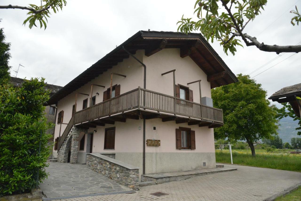 Appartamento Nonna Giulia Aosta Eksteriør bilde